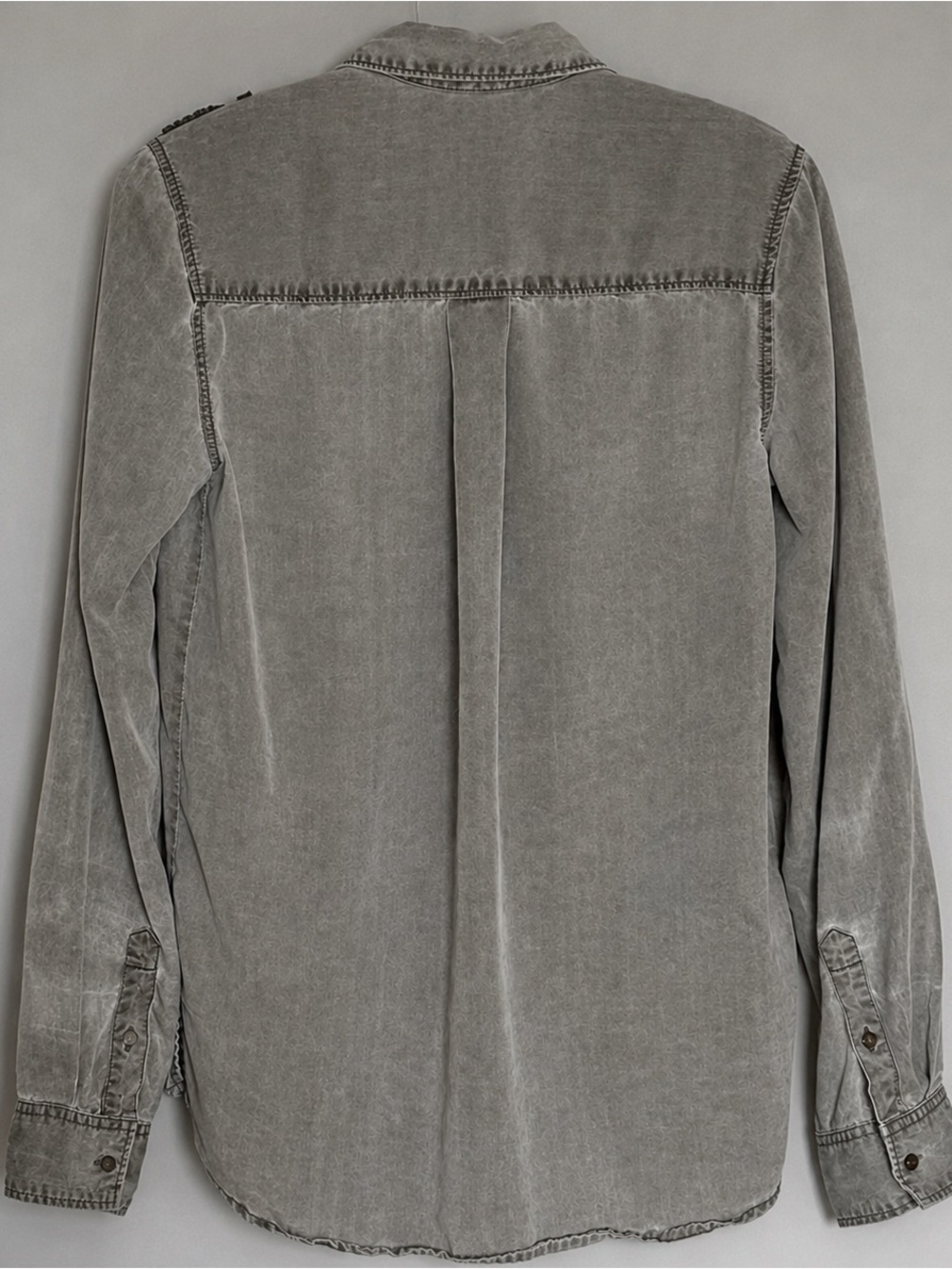 Express Boyfriend Gray Lyocell Utility Shirt XS Petite - Picture 2 of 10